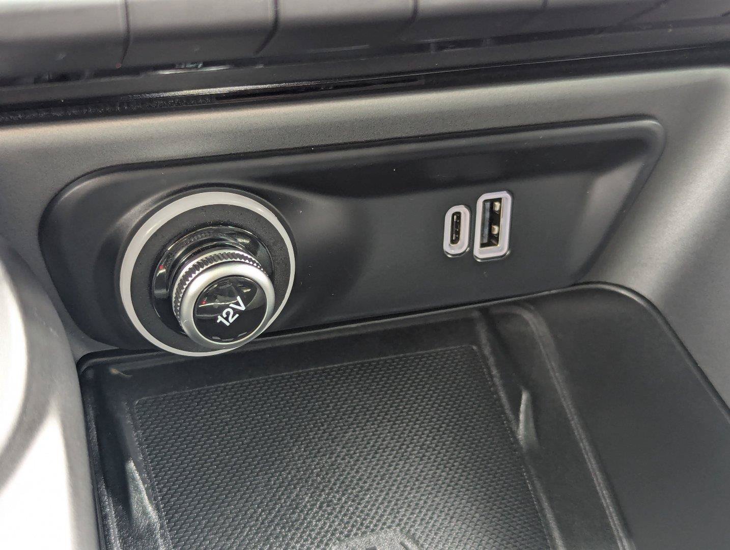 Used 2024 Dodge Hornet R/T Plus w/ R/T Blacktop Package AWD/4WD image 24