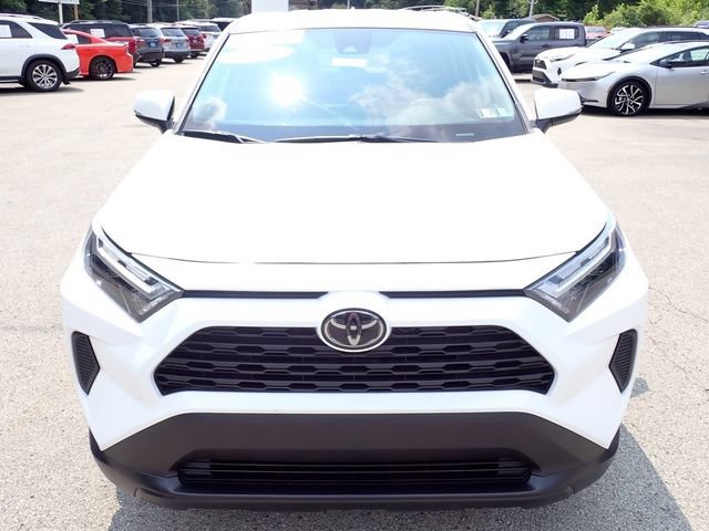 Certified 2023 Toyota RAV4 LE AWD/4WD image 11