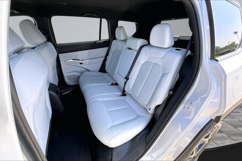 New 2026 Jeep Cherokee Laredo AWD/4WD image 19