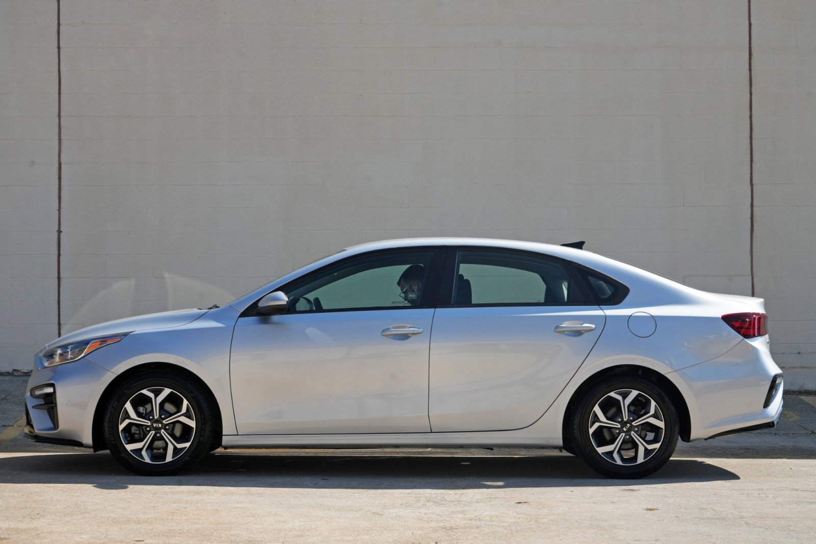 Used 2021 Kia Forte LXS FWD image 8