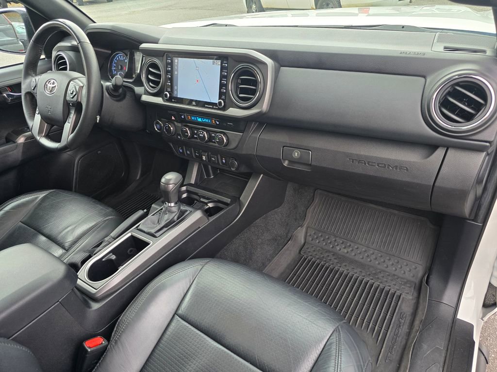 Used 2021 Toyota Tacoma TRD Off-Road w/ TRD Premium Off Road Package image 27
