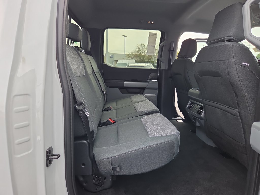 New 2026 Ford F250 XLT w/ XLT Premium Package AWD/4WD image 42