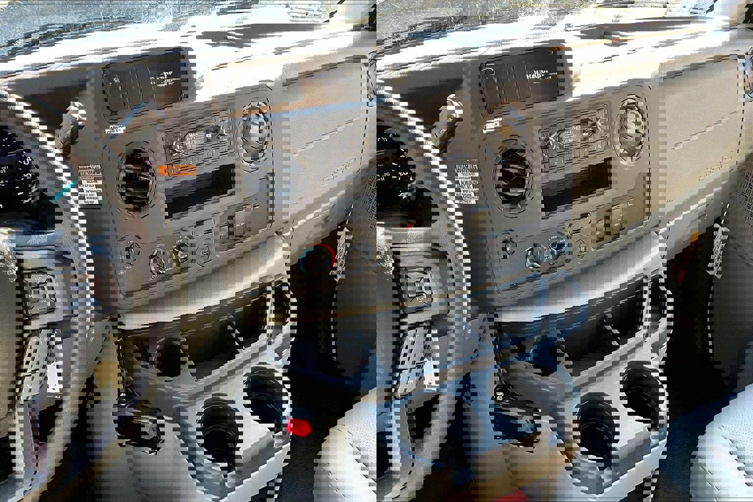 New 2026 Ford E-450 and Econoline 450 Super Duty w/ Power Equipment Group RWD image 7