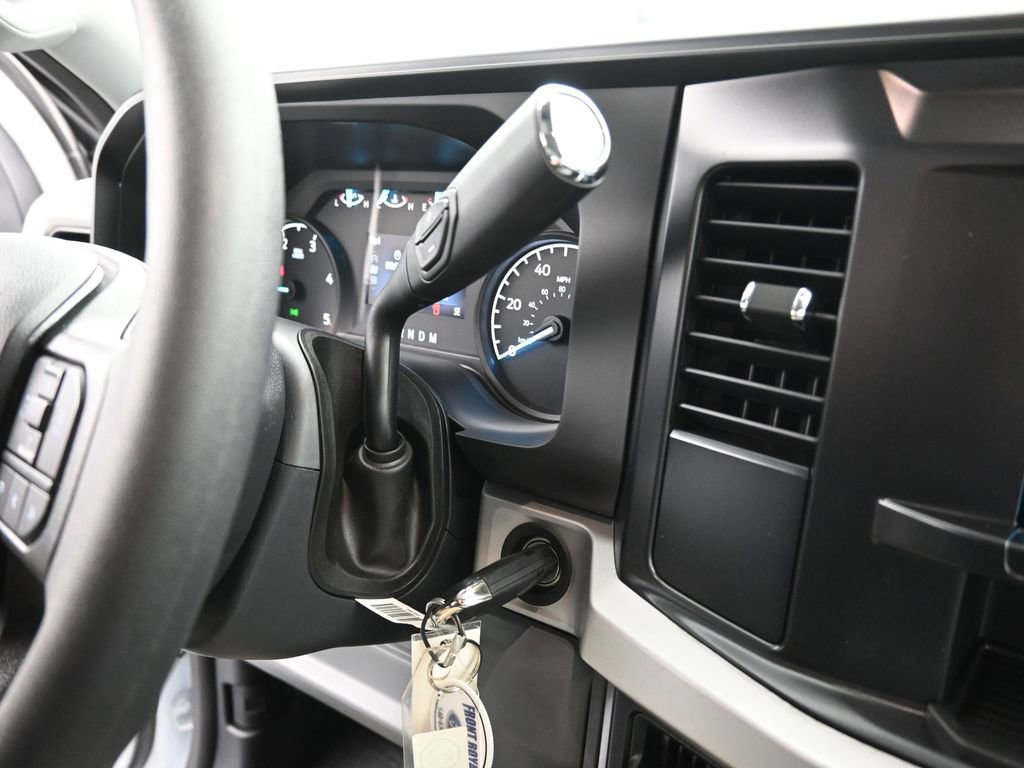 New 2026 Ford F350 XL w/ XL Chrome Package image 31