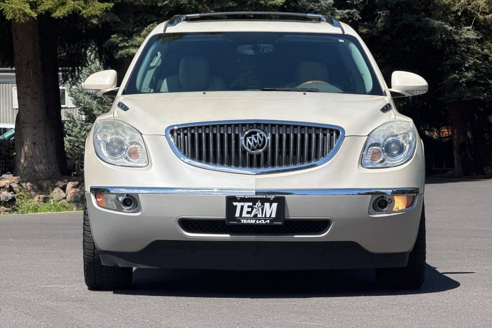 Used 2012 Buick Enclave Premium AWD/4WD image 9