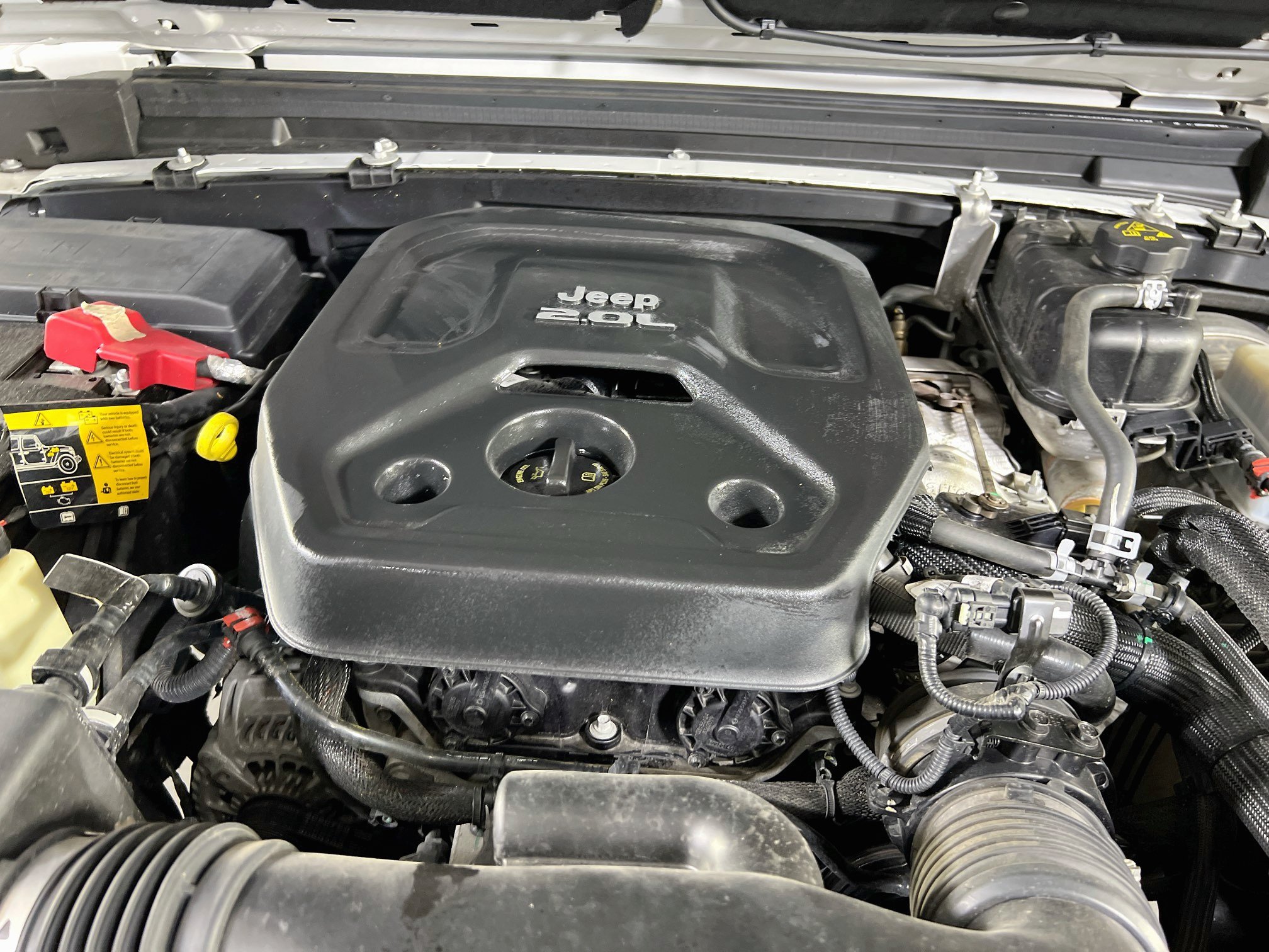 Used 2021 Jeep Wrangler Unlimited Sahara AWD/4WD image 28