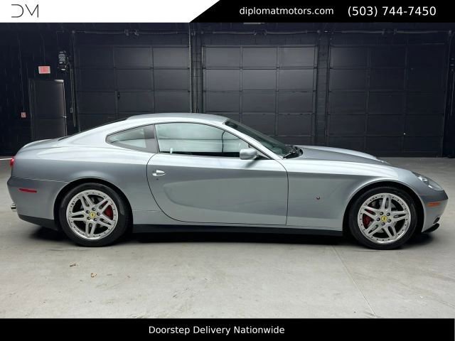 Used 2005 Ferrari 612 Scaglietti RWD image 9