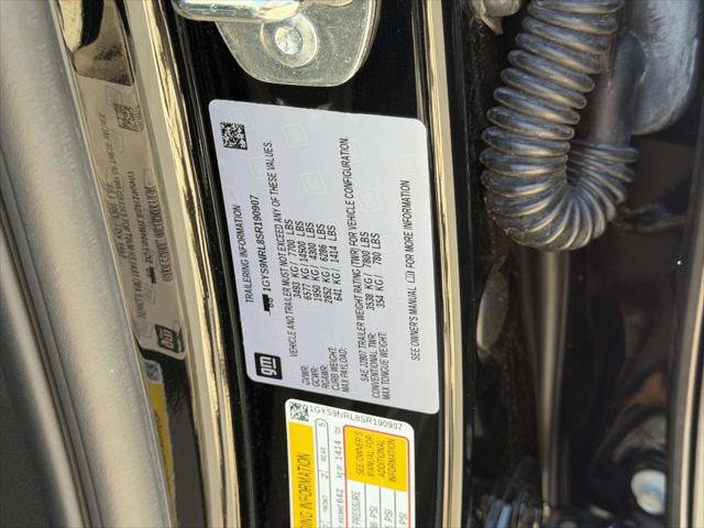 Used 2025 Cadillac Escalade ESV Sport AWD/4WD image 21