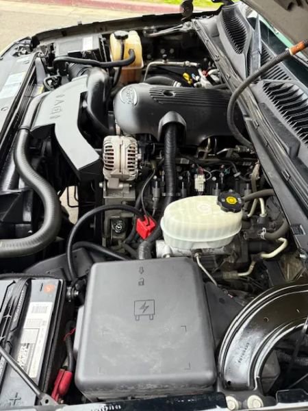 Used 2005 Chevrolet Avalanche Z66 w/ Sun And Sound Package image 8