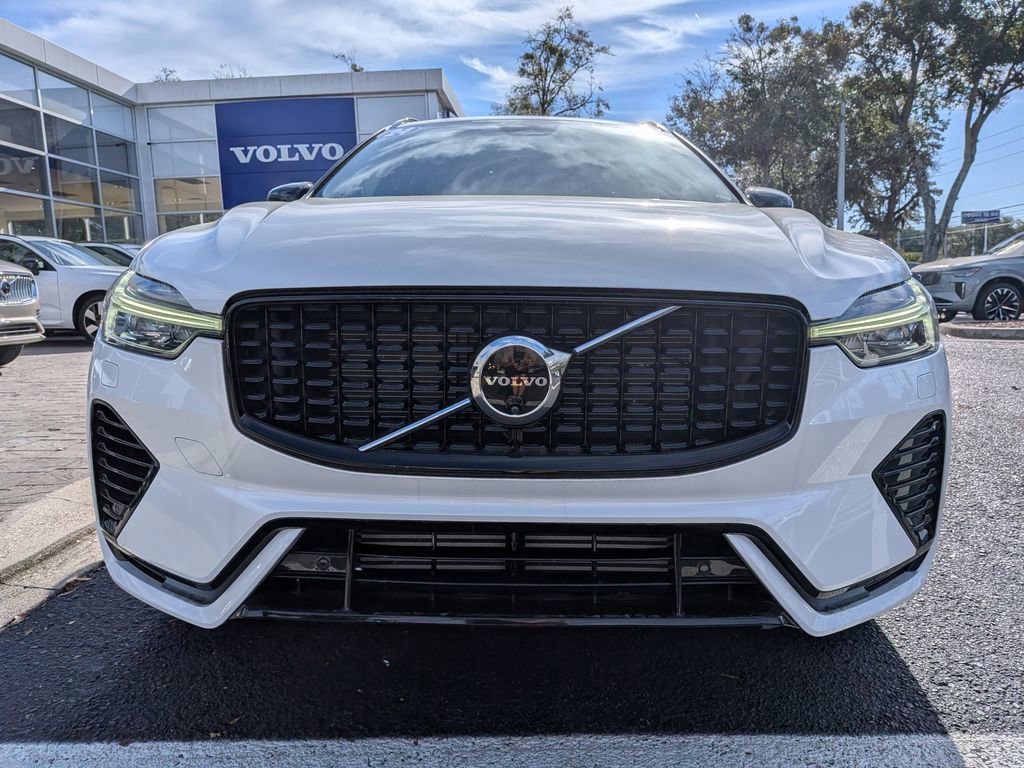 New 2024 Volvo XC60 T8 Plus w/ Protection Package Premier image 15