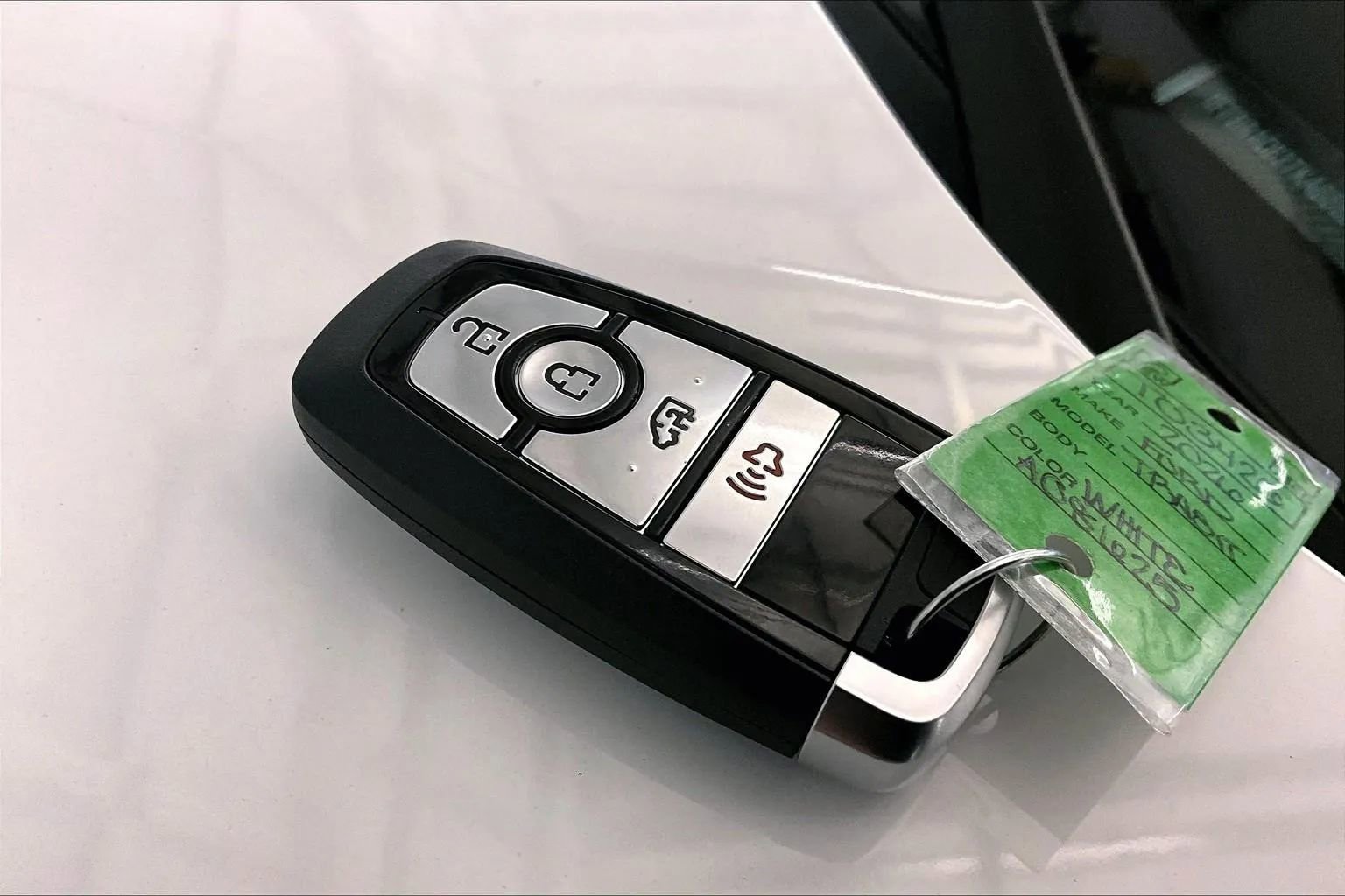 New 2026 Ford Transit 250 148 Medium Roof image 9