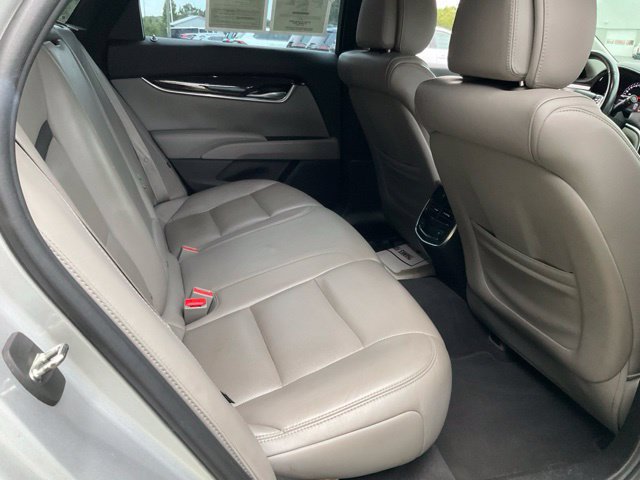 Used 2014 Cadillac XTS Luxury w/ Driver Awareness Package FWD image 18