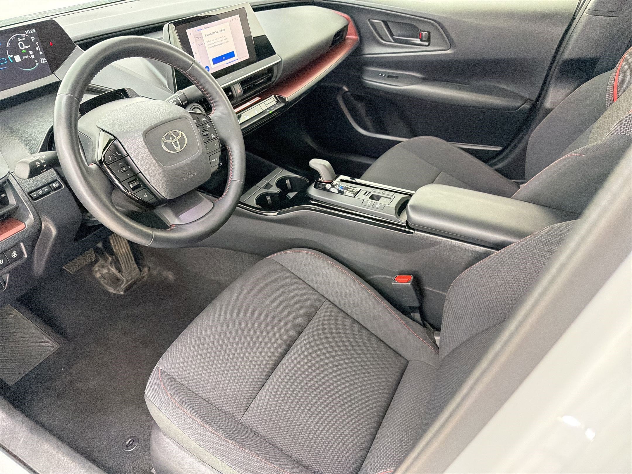 Used 2024 Toyota Prius Prime SE FWD image 23