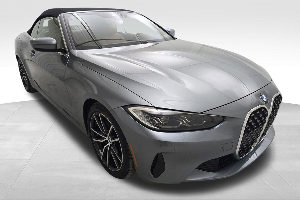 Certified 2022 BMW 430i Convertible w/ Convenience Package image 2