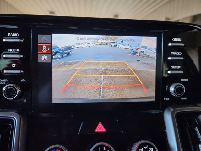Used 2023 Kia Sorento LX image 20