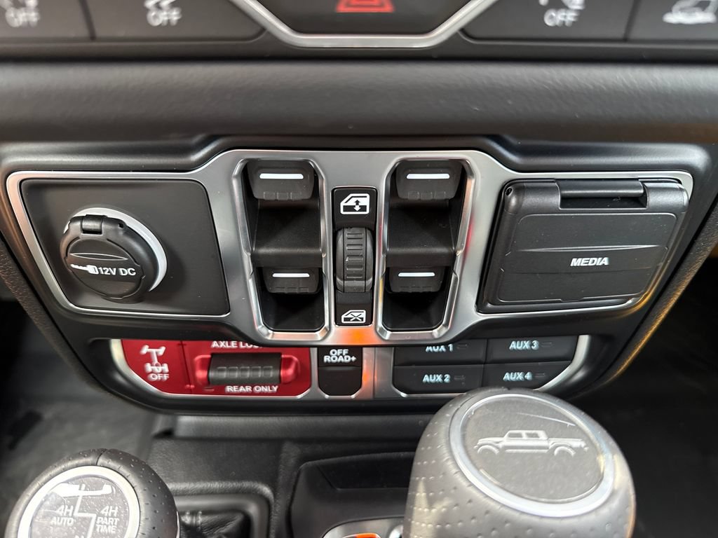 New 2026 Jeep Gladiator Mojave AWD/4WD image 19