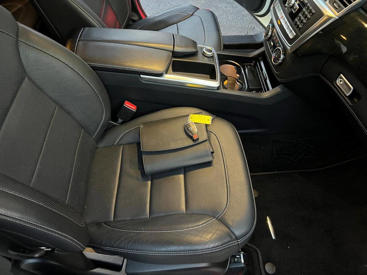 Used 2015 Mercedes-Benz ML 400 4MATIC image 16