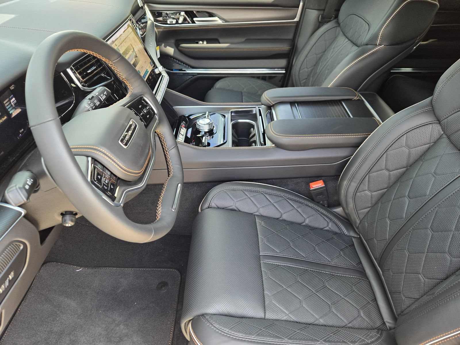 New 2026 Jeep Grand Wagoneer Summit AWD/4WD image 18