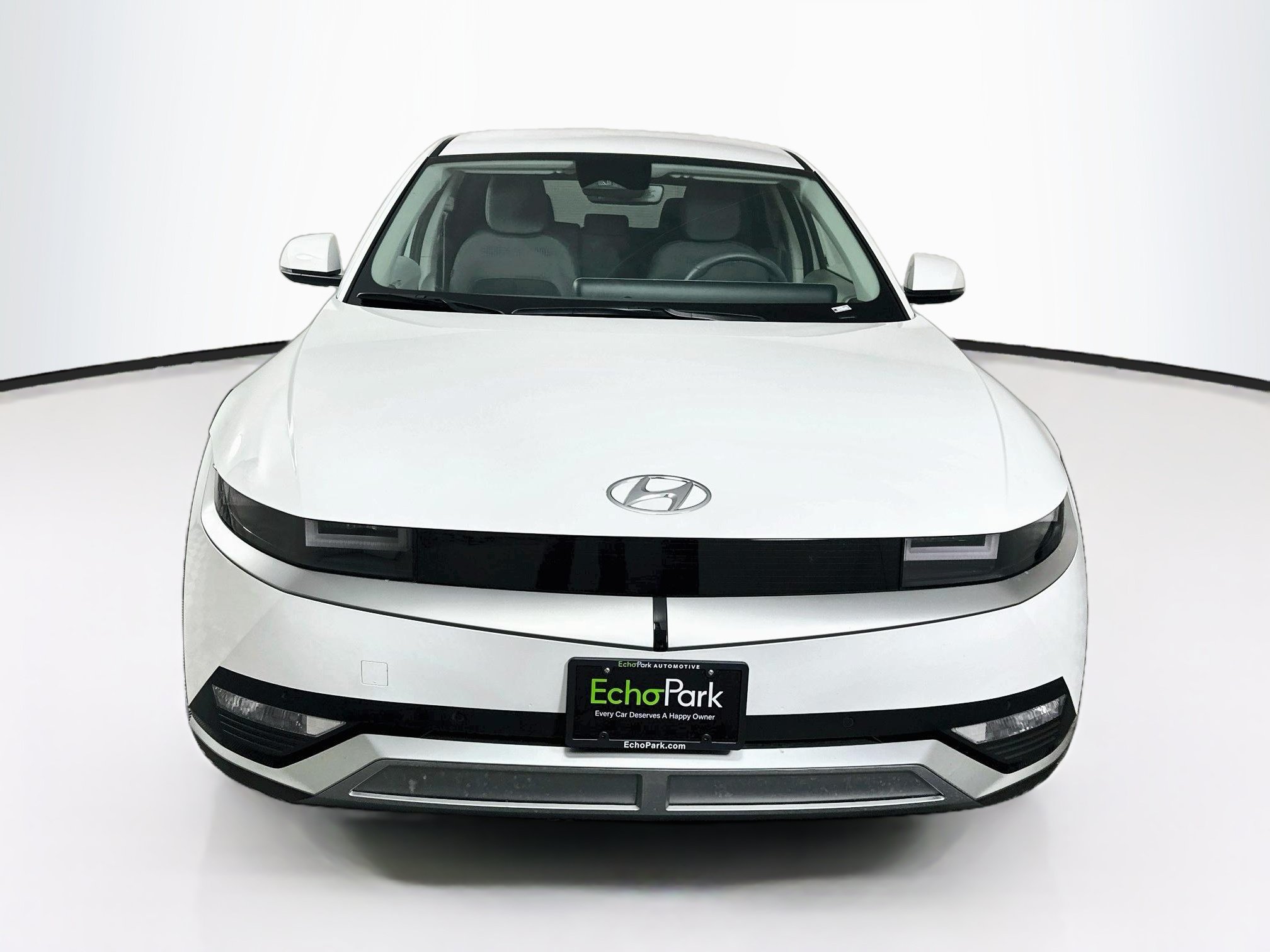 Used 2024 Hyundai Ioniq 5 SEL RWD image 2