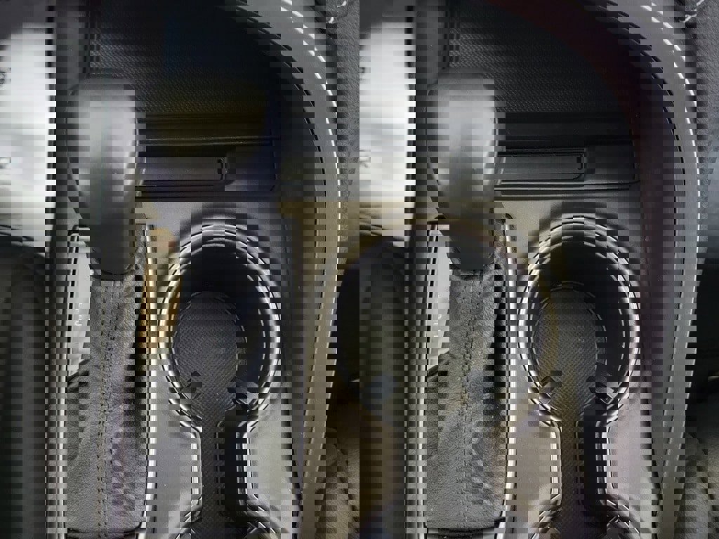 Used 2023 Toyota Camry SE image 18