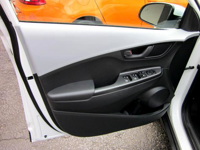 Used 2018 Hyundai Kona SEL image 26