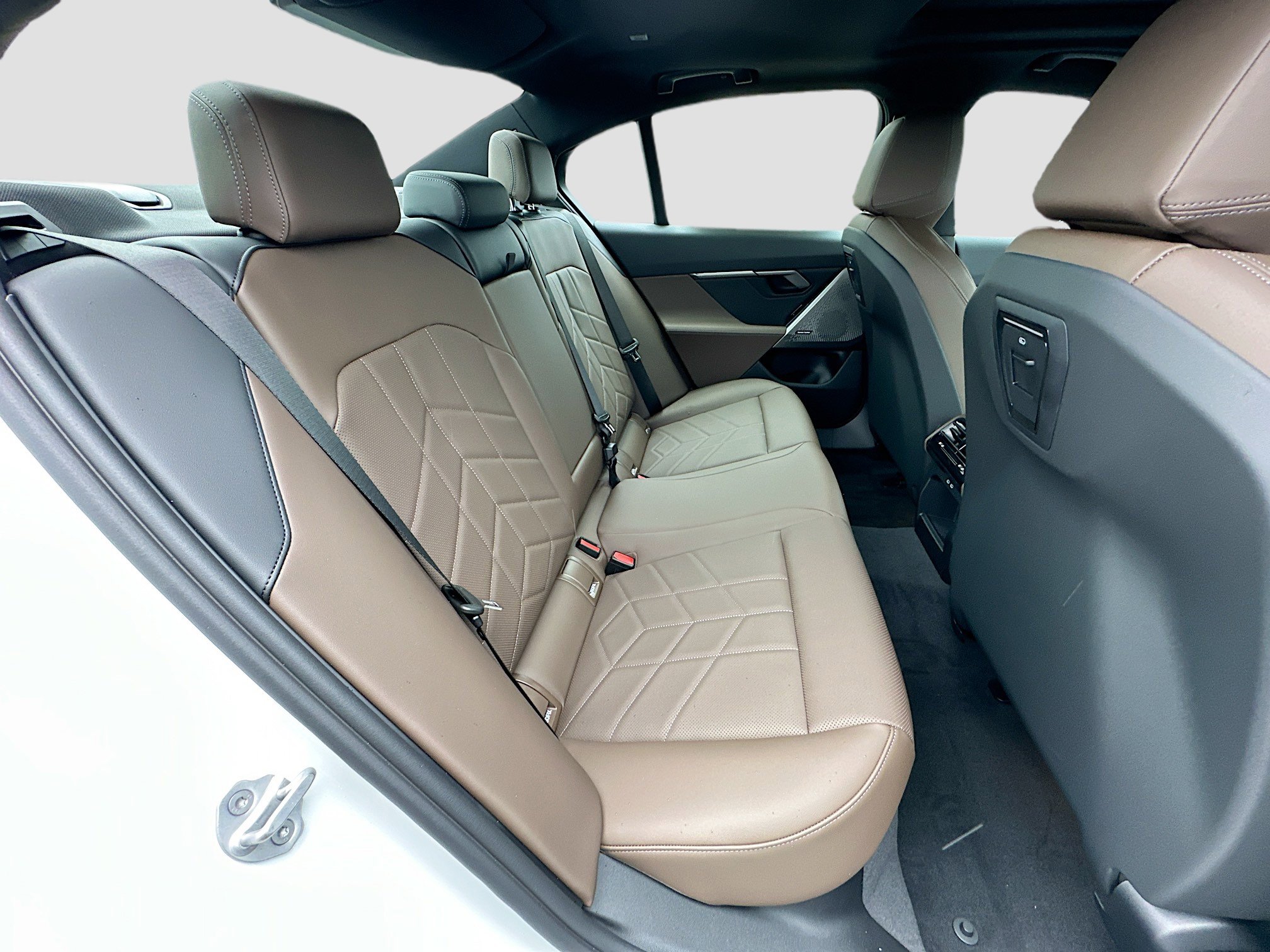 New 2026 BMW 530i w/ M Sport Package image 21