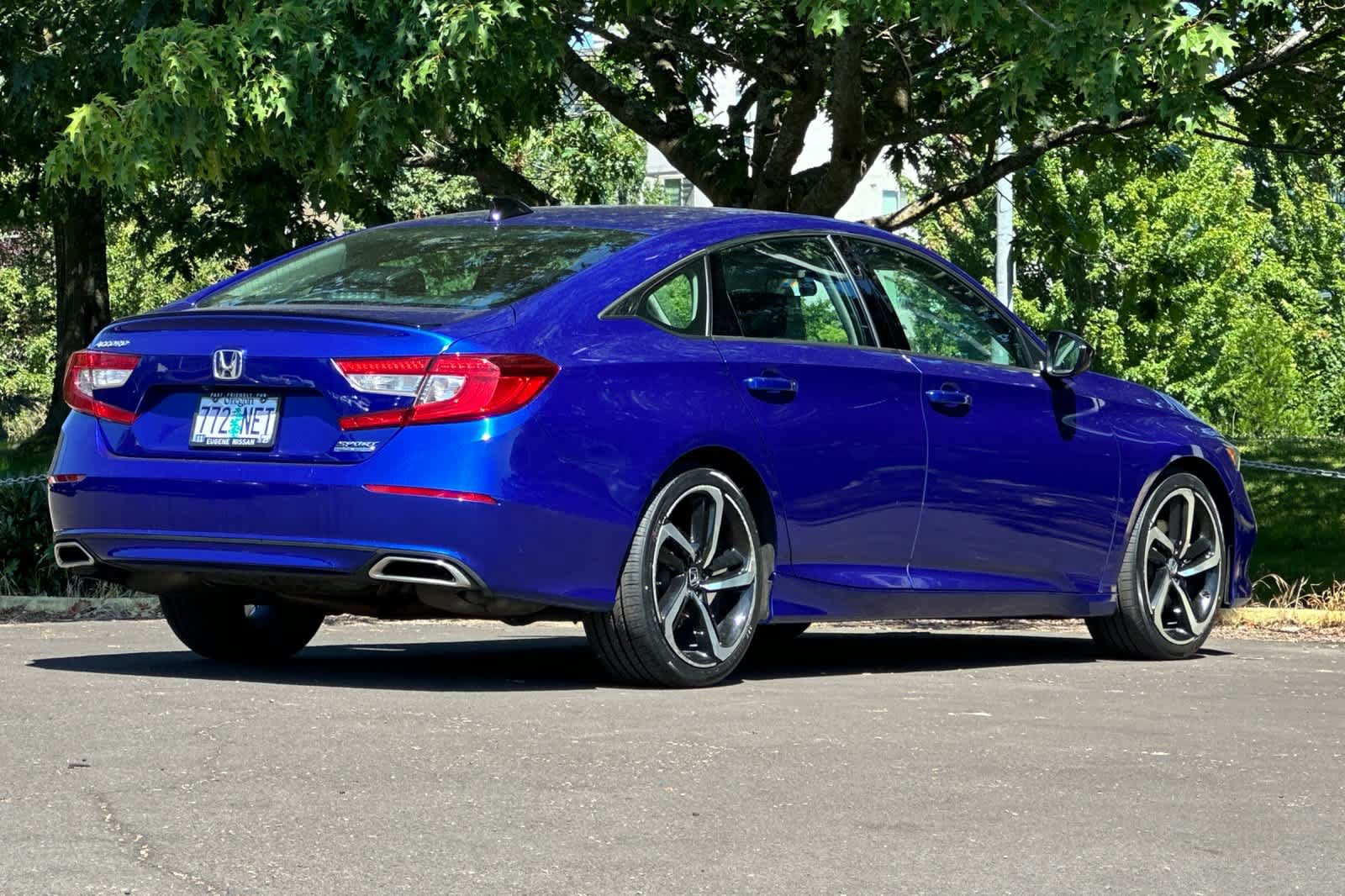 Used 2021 Honda Accord Sport Special Edition image 2
