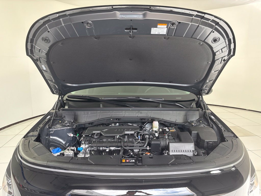 New 2027 Hyundai Kona SEL Sport FWD image 11