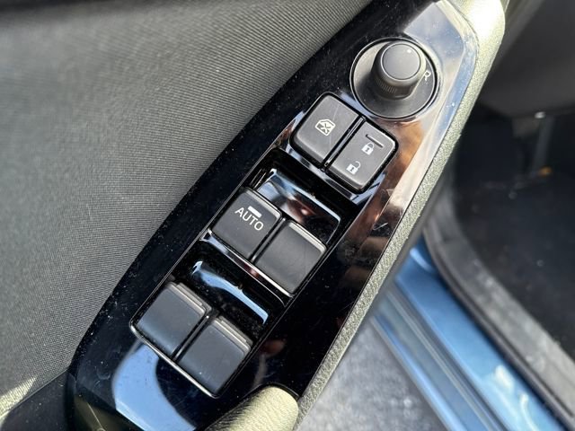 Used 2018 MAZDA MAZDA3 Sport image 16