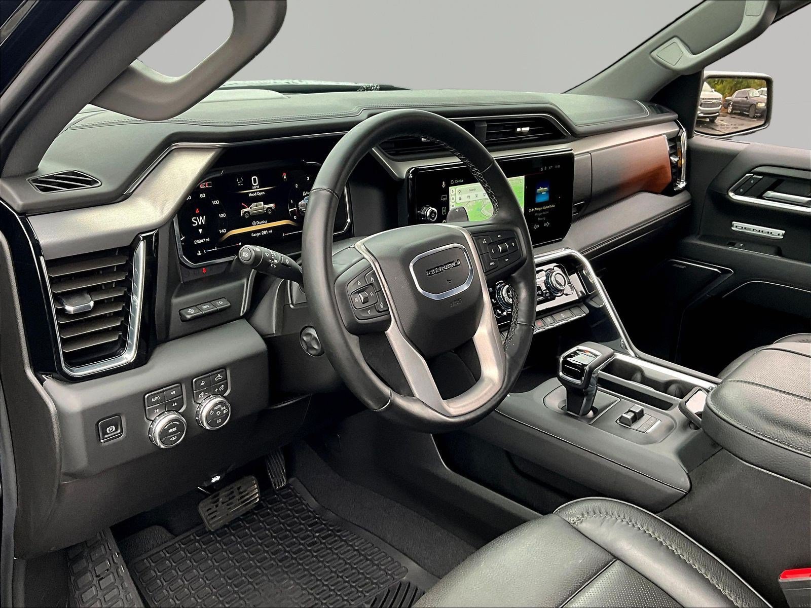Used 2026 GMC Sierra 1500 Denali w/ Denali Reserve Package AWD/4WD image 18