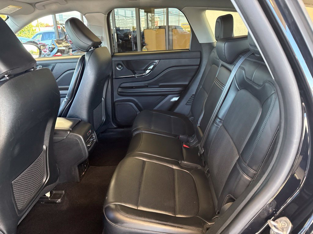 Used 2022 Lincoln Corsair Reserve w/ Equipment Group 201A AWD/4WD image 12
