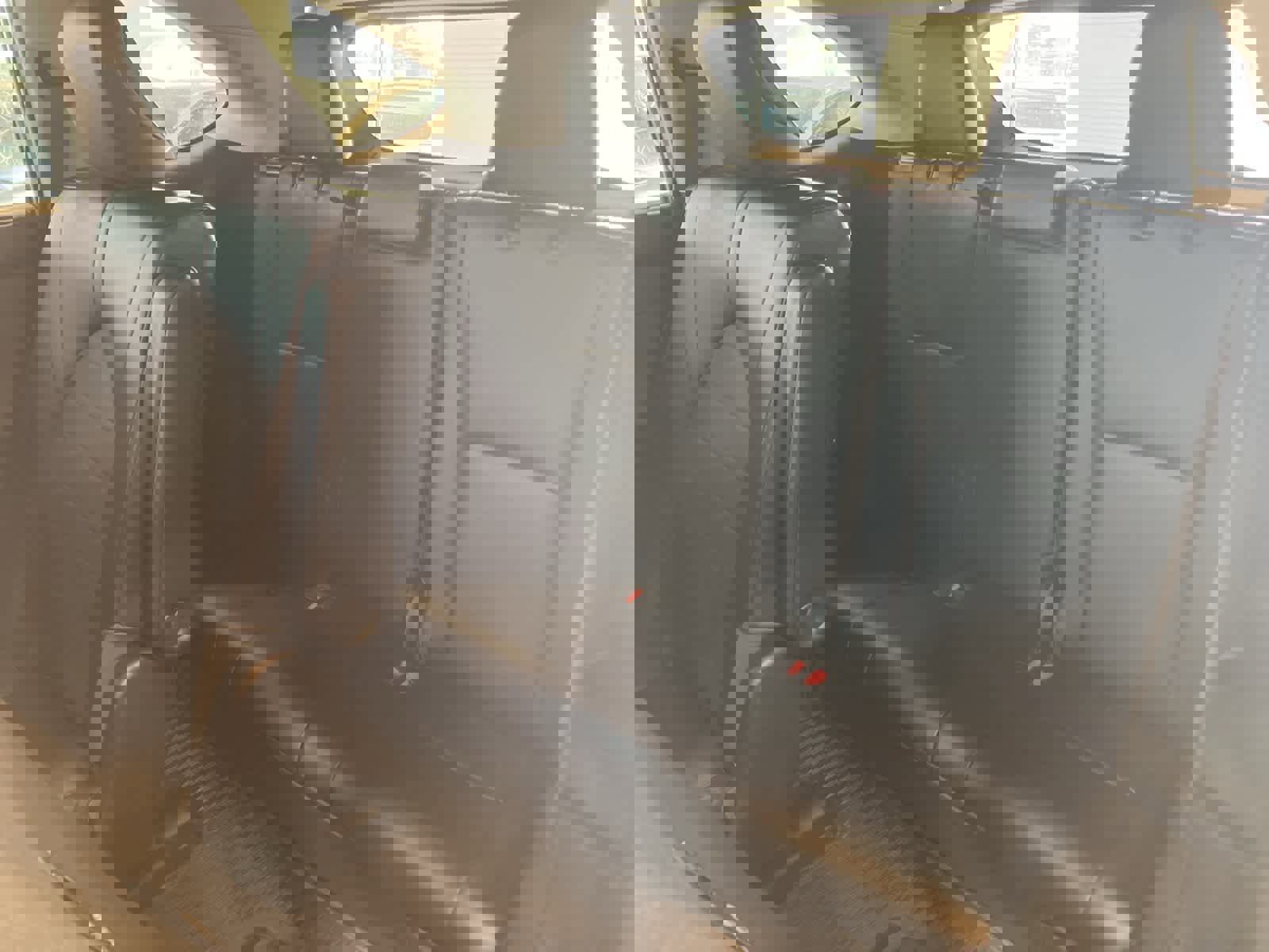 Used 2023 Toyota Highlander XLE image 29