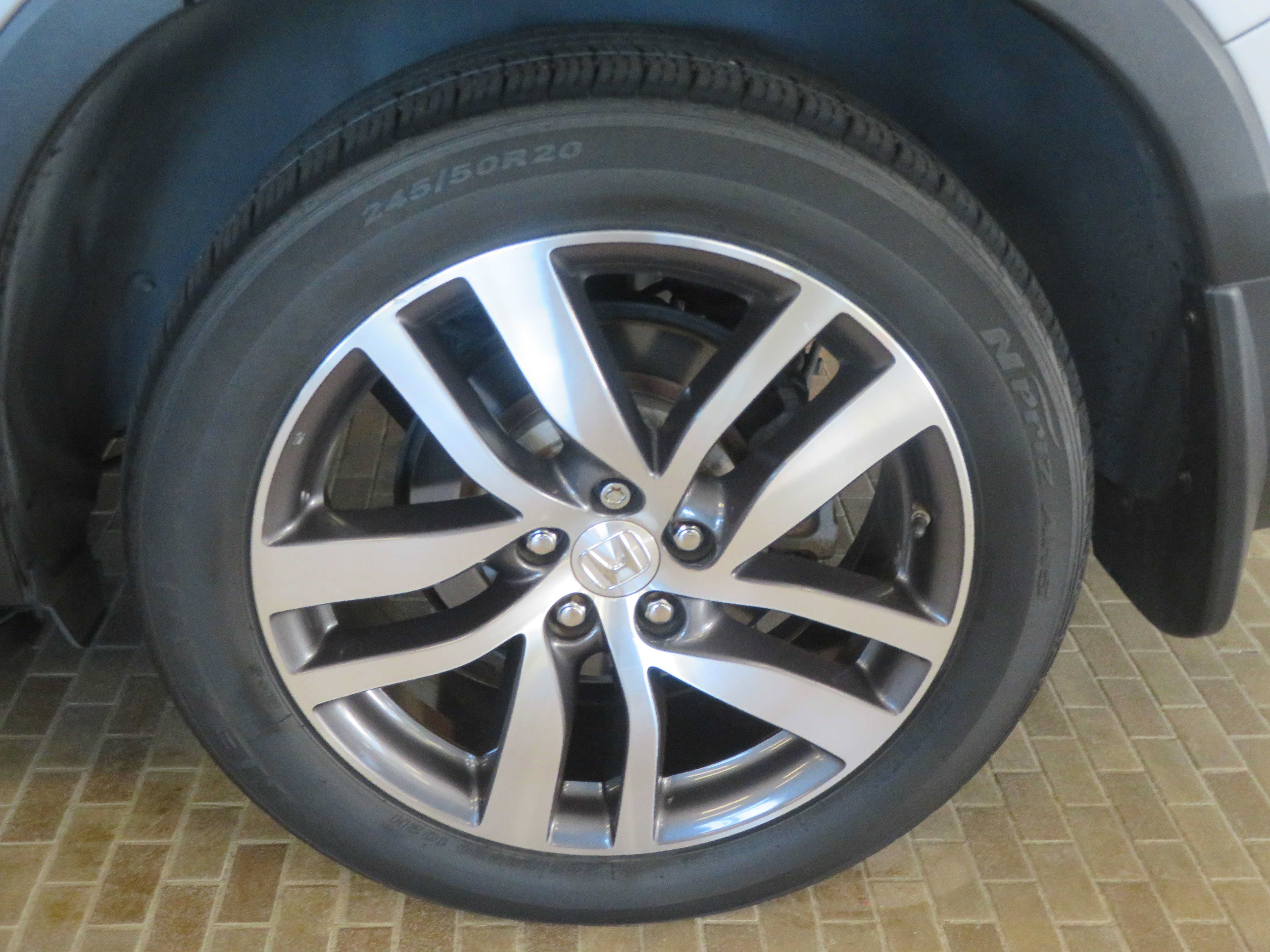 Used 2017 Honda Pilot Touring image 8