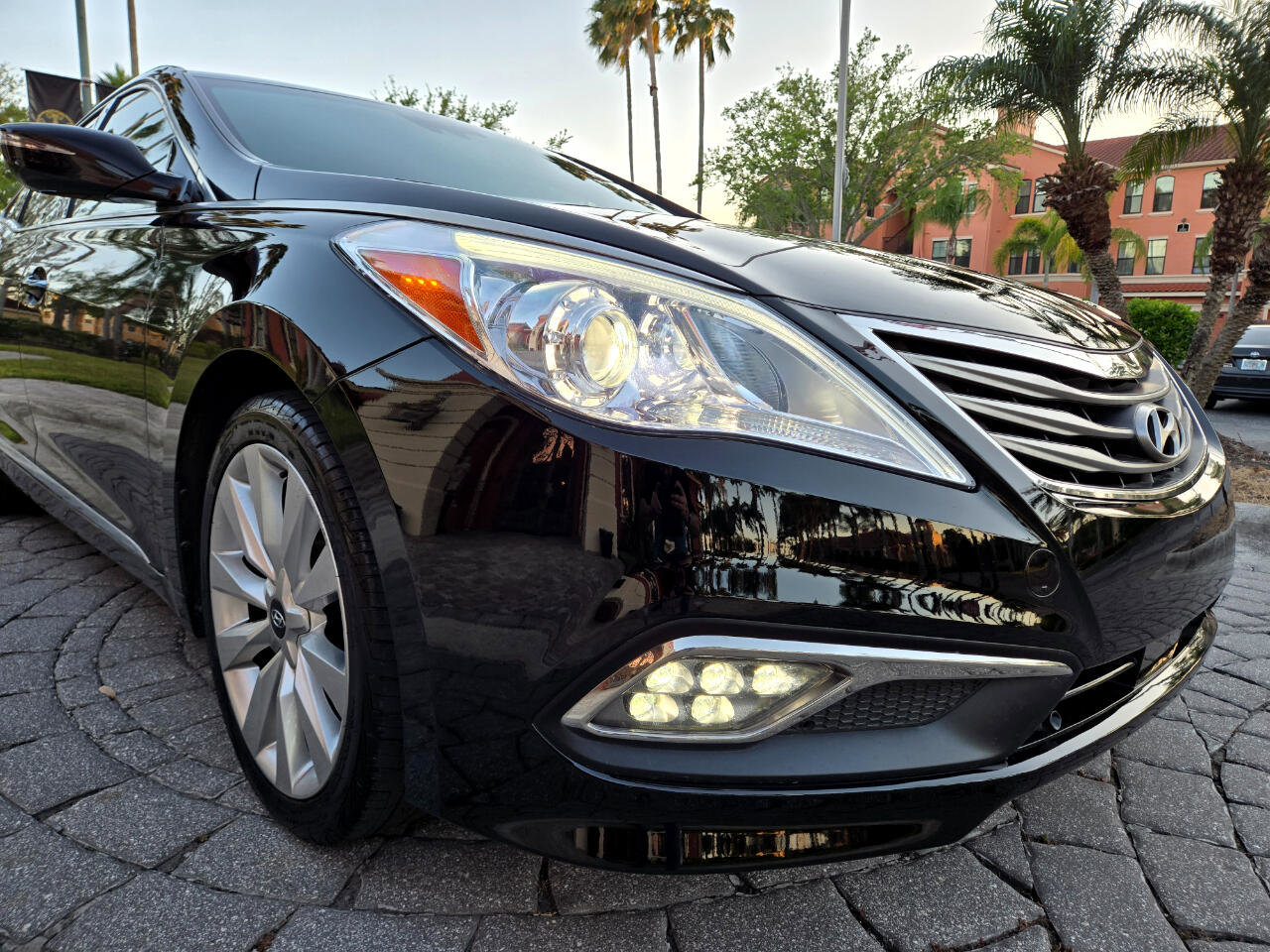 Used 2016 Hyundai Azera Limited image 6