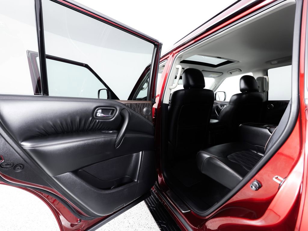 Used 2024 Nissan Armada Platinum w/ Captain's Chairs Package AWD/4WD image 18