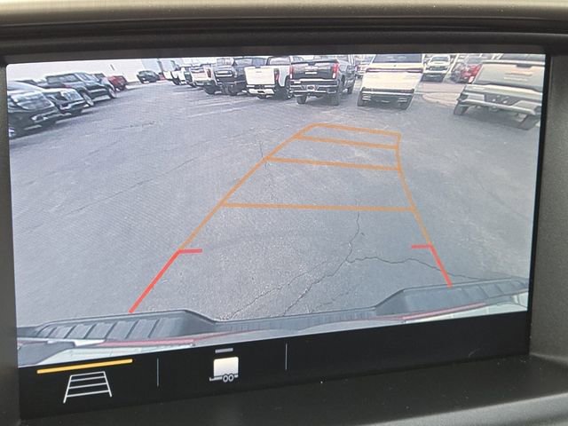 Used 2022 GMC Canyon Denali w/ Denali Black Edition Package image 4