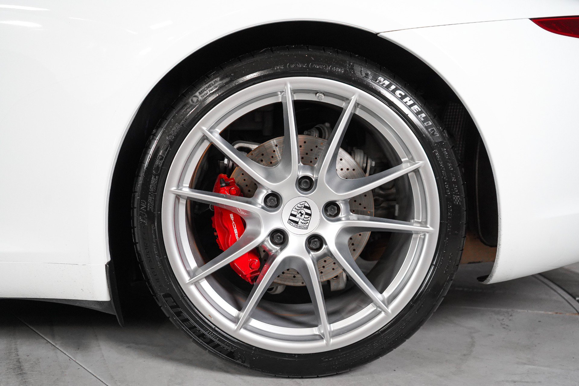 Used 2015 Porsche 911 Carrera S RWD image 10