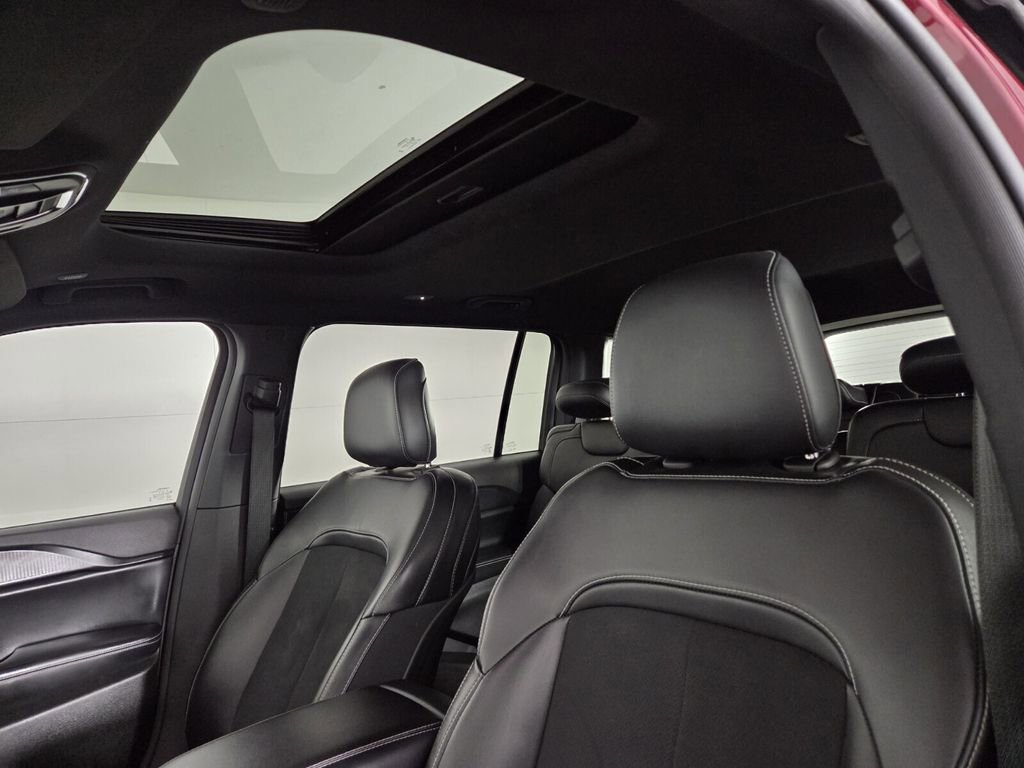 Certified 2024 Jeep Grand Cherokee L Altitude image 23