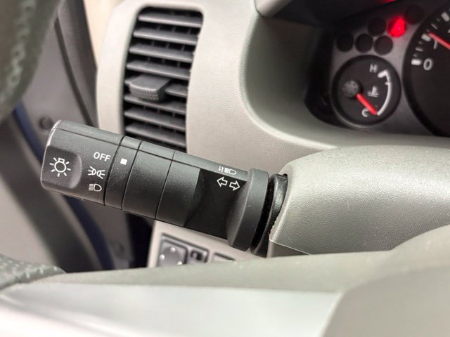 Used 2015 Nissan Frontier SV RWD image 17
