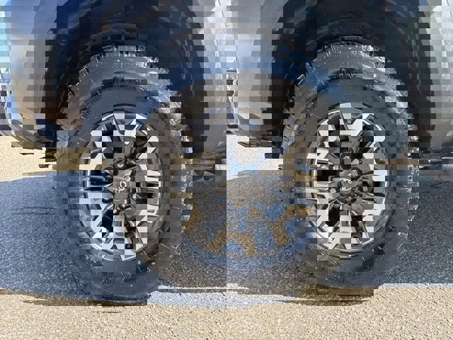 Certified 2021 Toyota Tacoma TRD Off-Road image 6