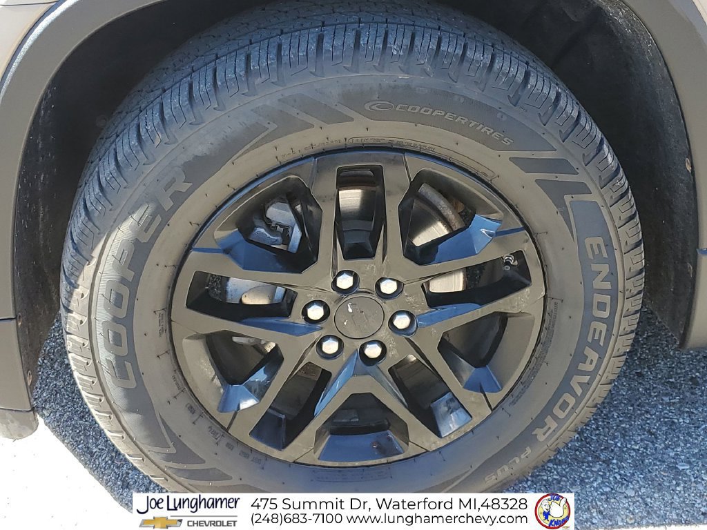 Certified 2018 Chevrolet Traverse LT FWD image 33