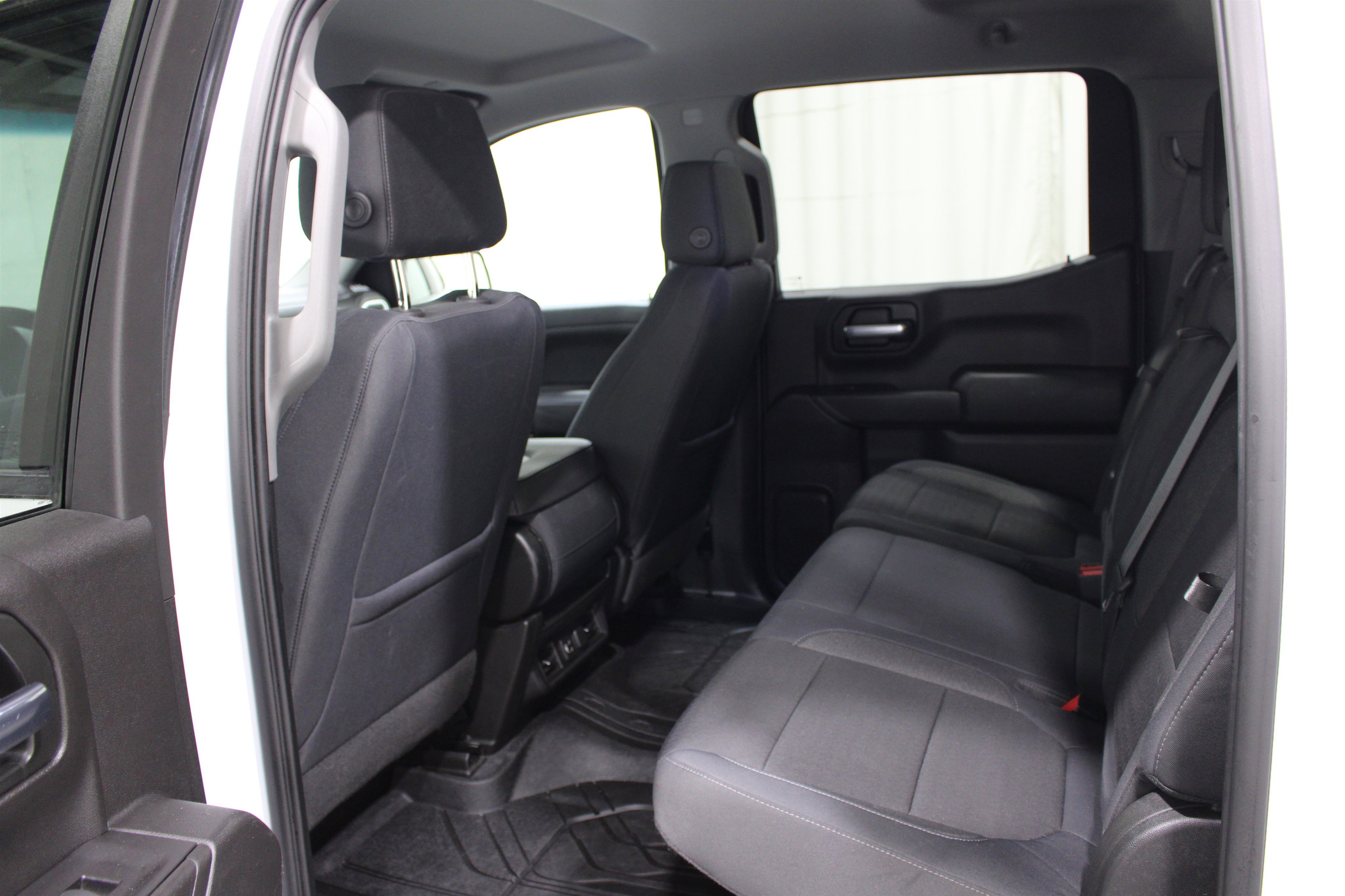 Used 2019 Chevrolet Silverado 1500 LT w/ All-Star Edition image 19