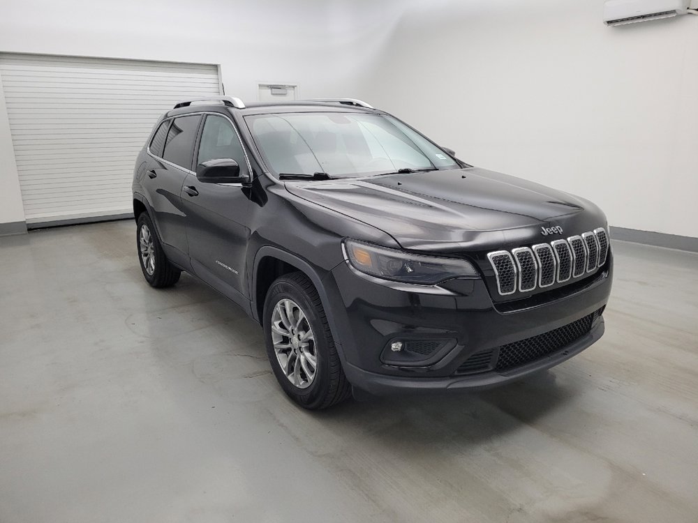 Used 2019 Jeep Cherokee Latitude Plus w/ Cold Weather Group AWD/4WD image 13