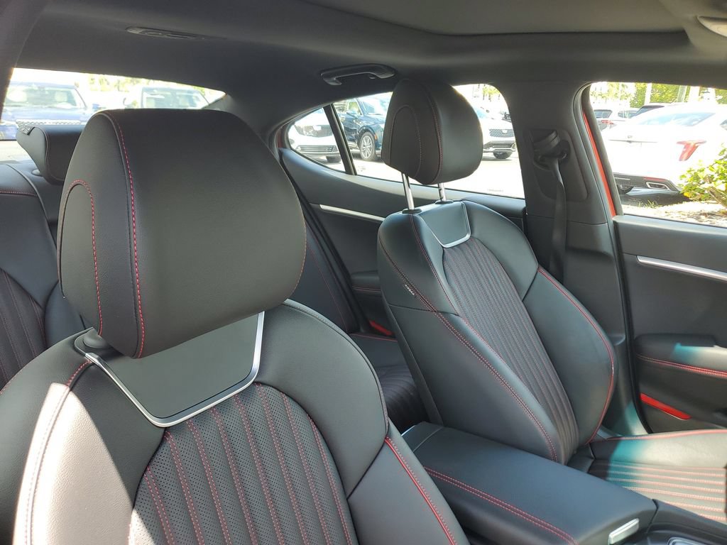 Used 2024 Genesis G70 2.5T w/ Sport Prestige Package AWD/4WD image 25