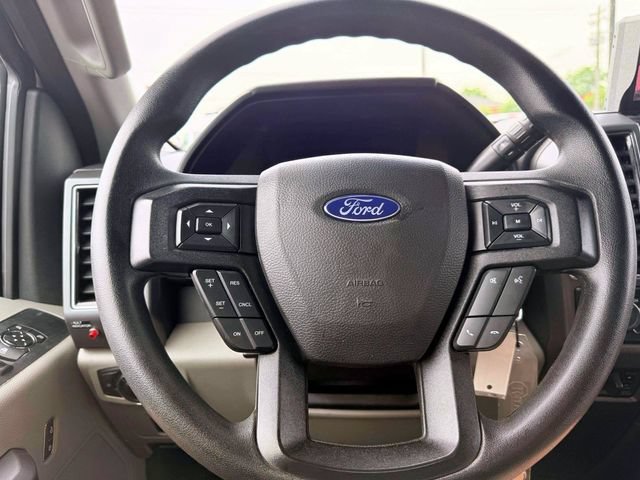 Used 2020 Ford F550 4x4 Crew Cab Super Duty w/ XLT Value Package image 21