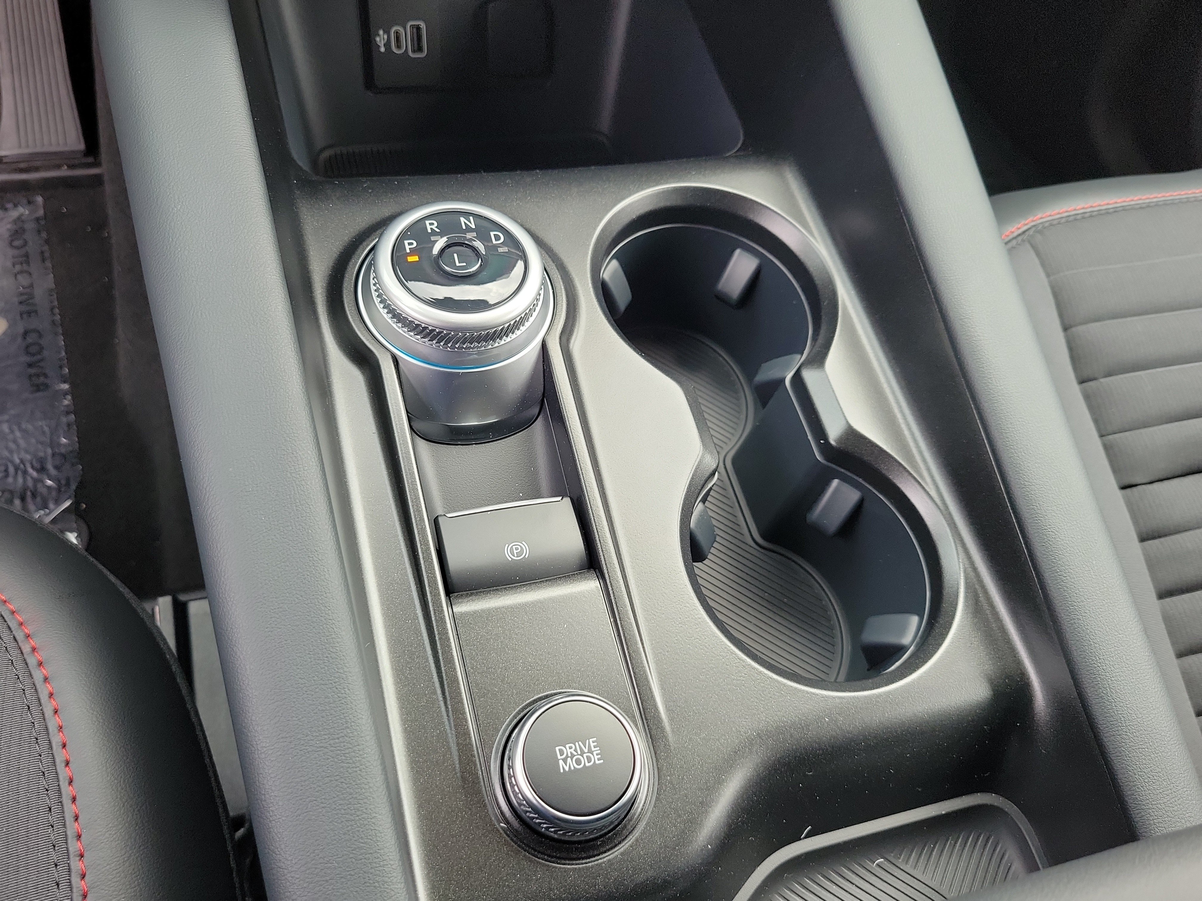 New 2026 Ford Explorer ST-Line w/ Premium Package RWD image 17