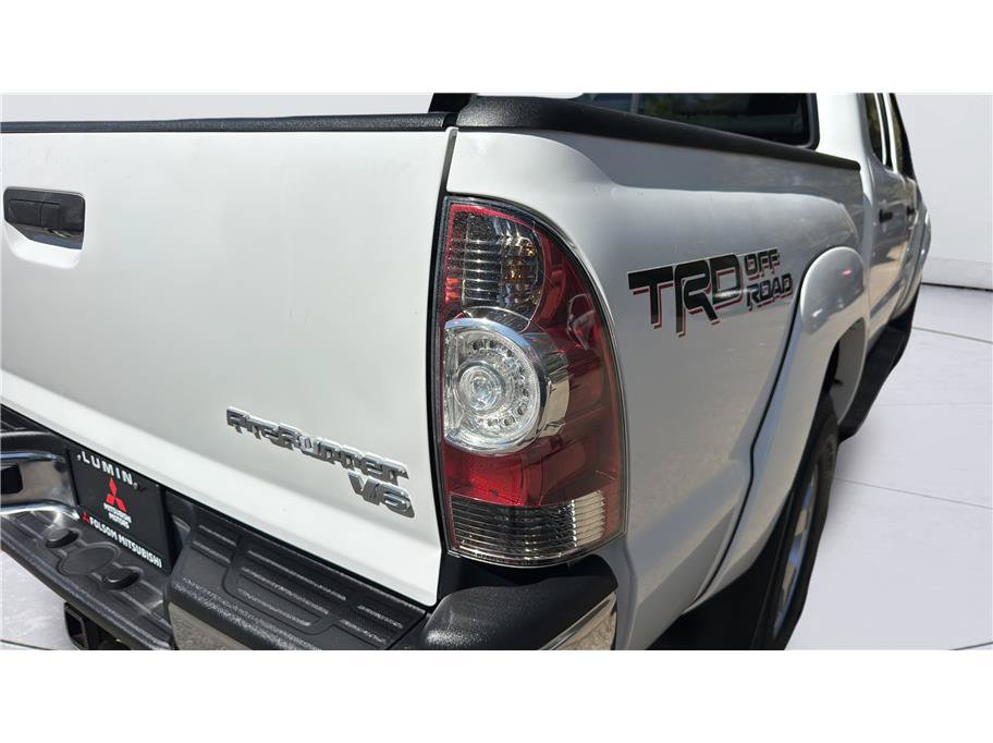 Used 2014 Toyota Tacoma PreRunner w/ TRD Off-Road Package RWD image 12