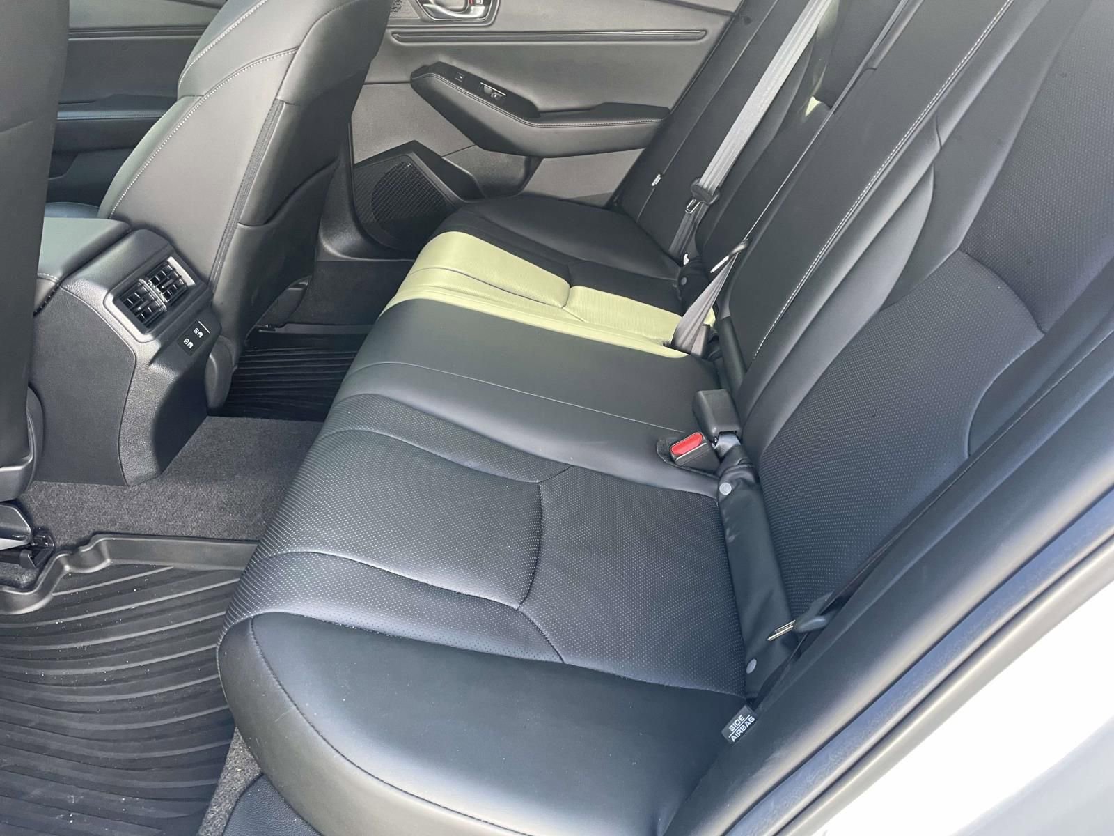 Used 2024 Honda Accord Touring image 12