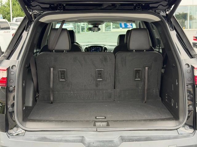 Used 2021 Chevrolet Traverse LT w/ LPO, Floor Liner Package AWD/4WD image 21