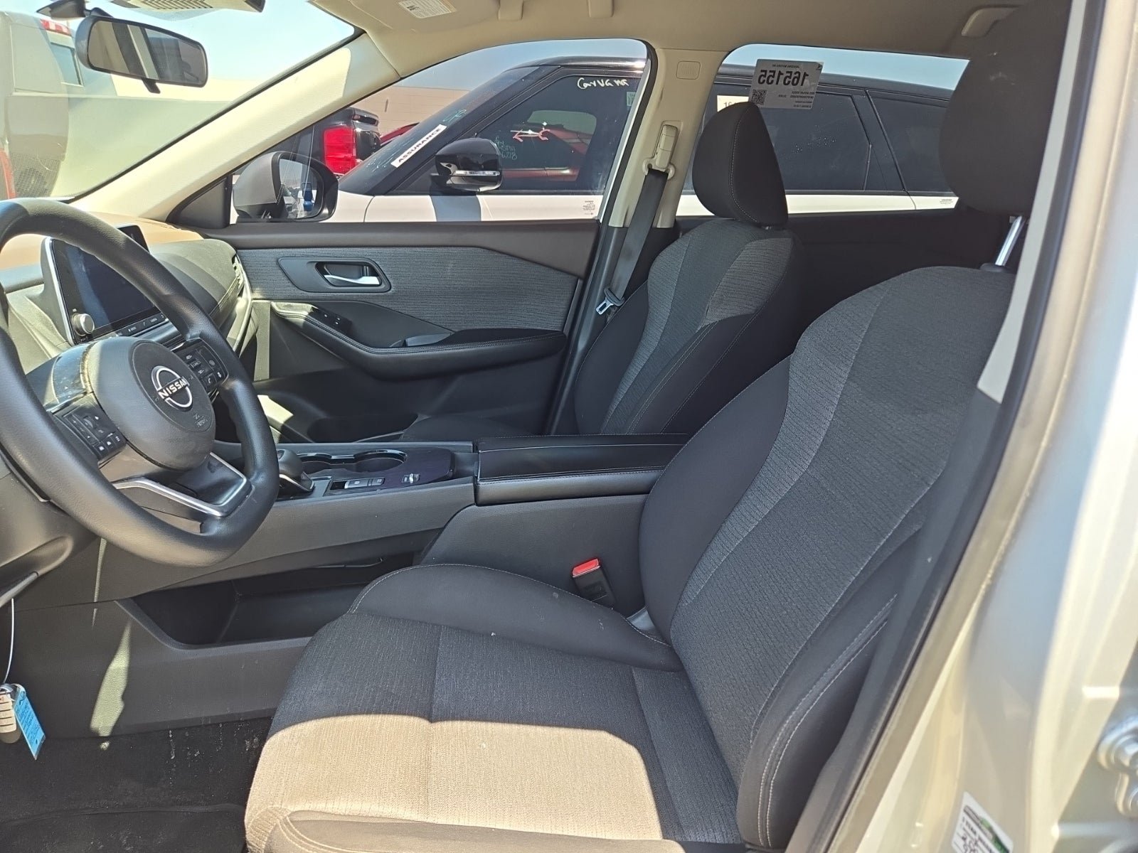 Used 2023 Nissan Rogue SV FWD image 10